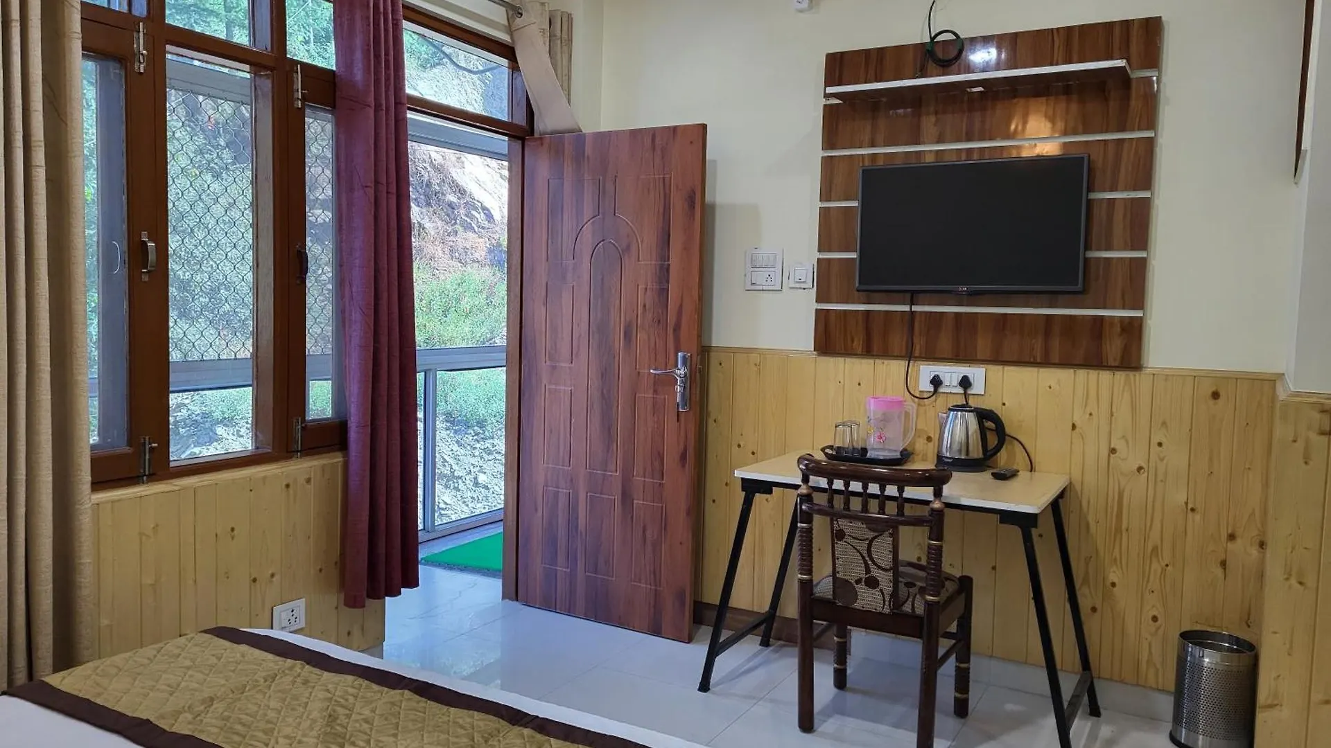 Apartment Vintage Woods Inn Shimla