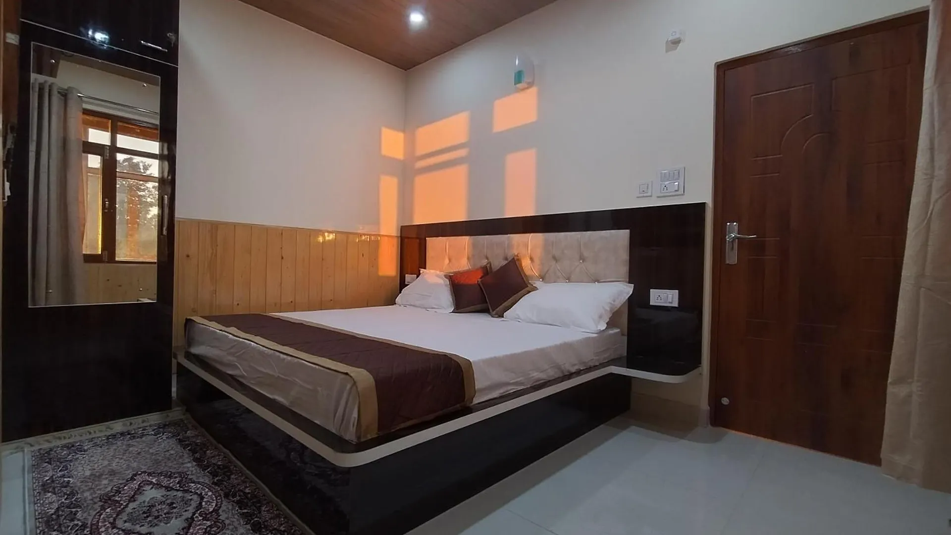 Apartment Vintage Woods Inn Shimla India